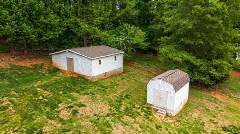 Tiny photo for 195 Wellington Drive, Lynchburg, VA 24502 (MLS # 365987)