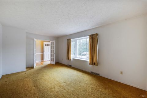 Tiny photo for 195 Wellington Drive, Lynchburg, VA 24502 (MLS # 365987)