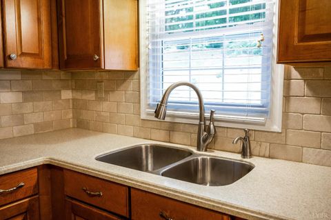 Tiny photo for 195 Wellington Drive, Lynchburg, VA 24502 (MLS # 365987)