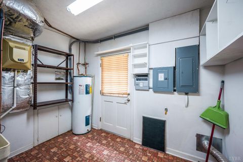 Tiny photo for 195 Wellington Drive, Lynchburg, VA 24502 (MLS # 365987)