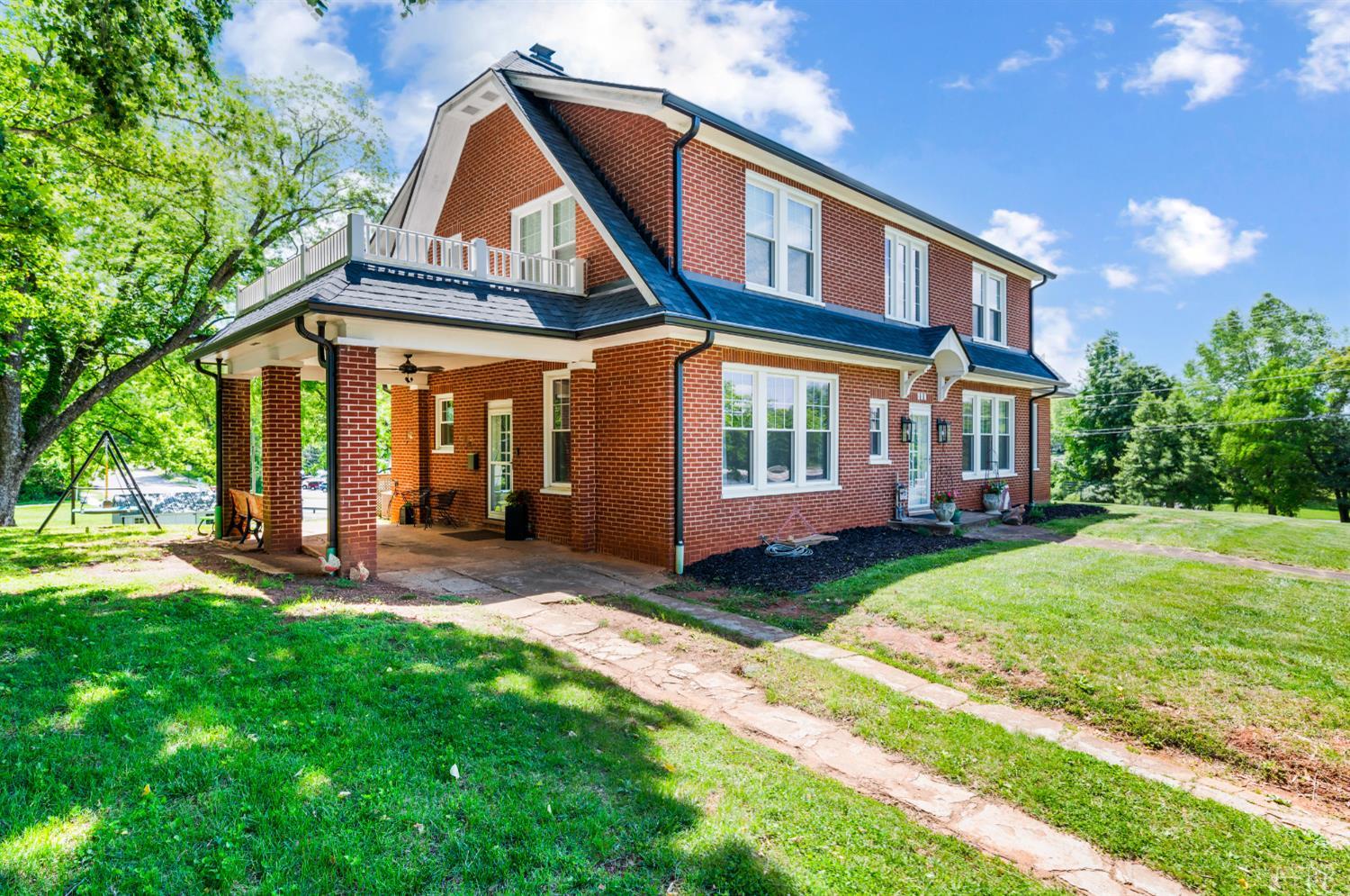 602 Mountain Avenue, Bedford, Virginia image 1