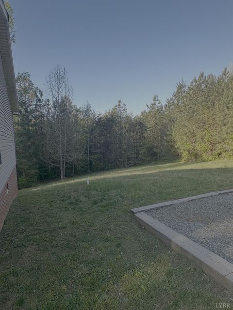 Tiny photo for 226 Edgewood Ln Ln, Charlotte Court House, VA 23923 (MLS # 365942)