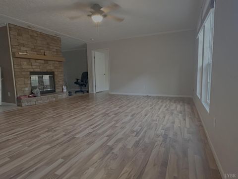 Tiny photo for 226 Edgewood Ln Ln, Charlotte Court House, VA 23923 (MLS # 365942)