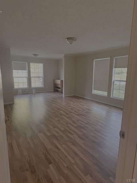Tiny photo for 226 Edgewood Ln Ln, Charlotte Court House, VA 23923 (MLS # 365942)