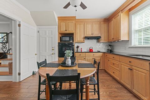 Tiny photo for 1509 Savoy Pl Pl, Lynchburg, VA 24503 (MLS # 365886)