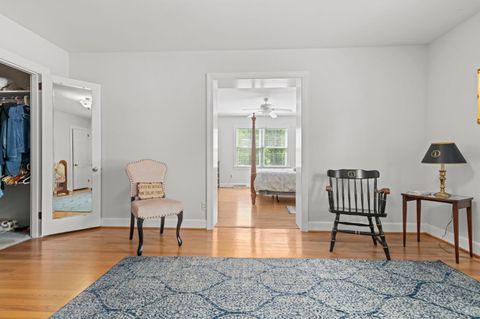 Tiny photo for 1509 Savoy Pl Pl, Lynchburg, VA 24503 (MLS # 365886)