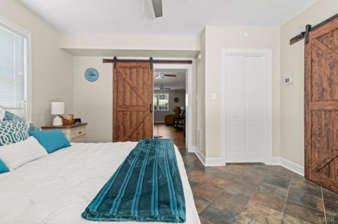 Tiny photo for 1509 Savoy Pl Pl, Lynchburg, VA 24503 (MLS # 365886)