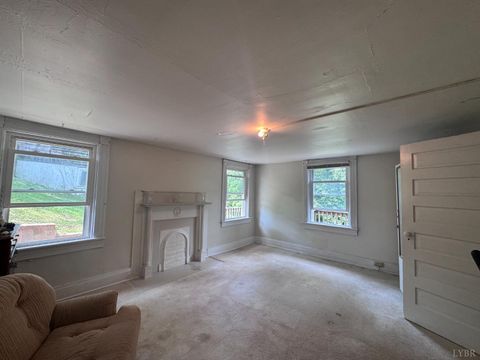 Tiny photo for 23 Denver Ave Ave, Lynchburg, VA 24503 (MLS # 362446)