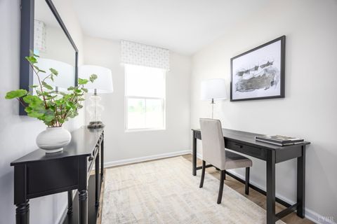 Tiny photo for 1184 Crossing Court, Bedford, VA 24523 (MLS # 363114)