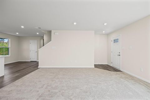 Tiny photo for 1184 Crossing Court, Bedford, VA 24523 (MLS # 363114)