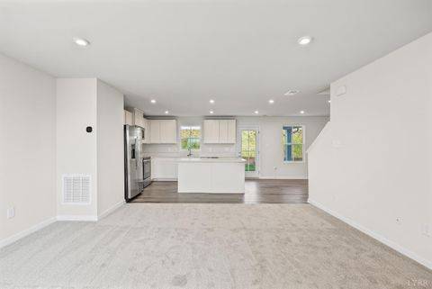 Tiny photo for 1184 Crossing Court, Bedford, VA 24523 (MLS # 363114)