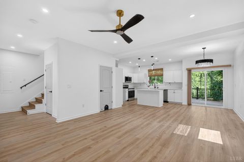 Tiny photo for 4004 Summit Street, Lynchburg, VA 24503 (MLS # 366590)