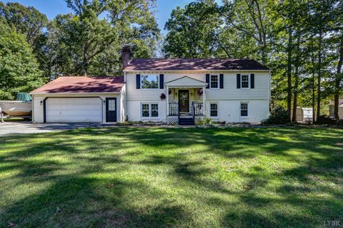 Tiny photo for 300 Pocahontas Dr, Forest, VA 24551 (MLS # 362453)