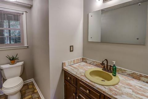 Tiny photo for 300 Pocahontas Dr, Forest, VA 24551 (MLS # 362453)