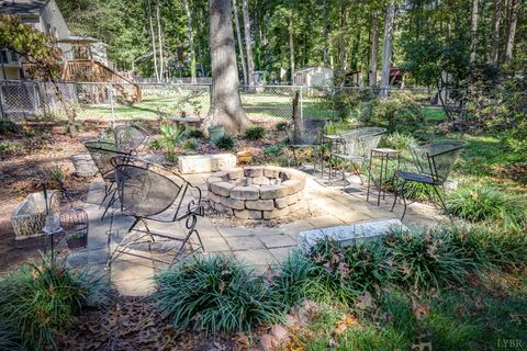 Tiny photo for 300 Pocahontas Dr, Forest, VA 24551 (MLS # 362453)