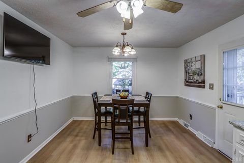 Tiny photo for 300 Pocahontas Dr, Forest, VA 24551 (MLS # 362453)