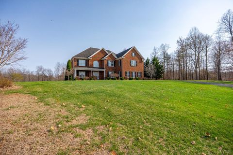 Tiny photo for 1080 Remington Road, Forest, VA 24551 (MLS # 365091)