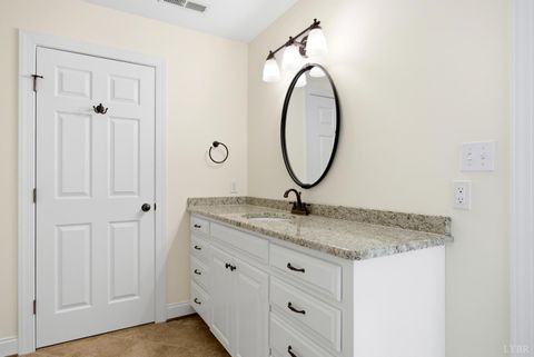 Tiny photo for 1080 Remington Road, Forest, VA 24551 (MLS # 365091)