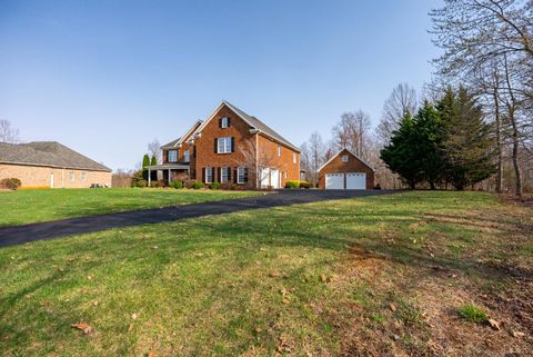 Tiny photo for 1080 Remington Road, Forest, VA 24551 (MLS # 365091)
