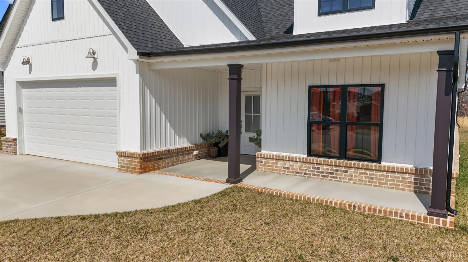 1268 Stoney Ridge Boulevard, Forest, Virginia image 2