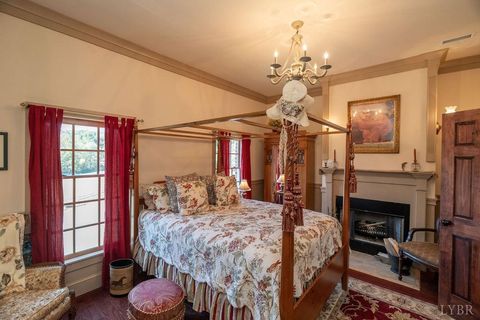 Tiny photo for 2004 Seven Meadows Lane, Appomattox, VA 24522 (MLS # 365082)