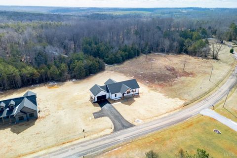 Tiny photo for 282 Pebble Road, Rustburg, VA 24588 (MLS # 362994)