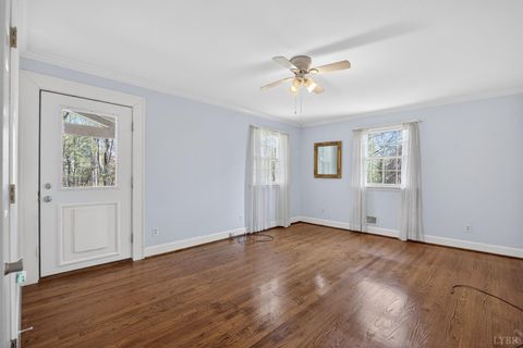 Tiny photo for 1619 Dogwood Lane, Lynchburg, VA 24503 (MLS # 365577)