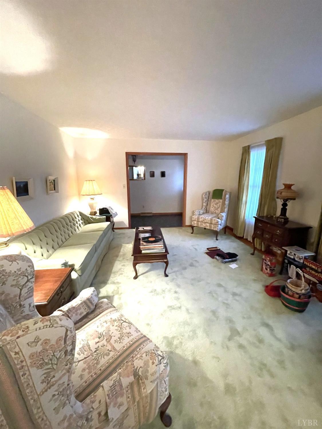 1102 Smith Street, Bedford, Virginia image 9