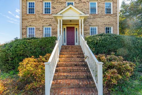 Tiny photo for 1075 Charmin Drive, Forest, VA 24551 (MLS # 365256)