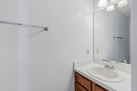 Tiny photo for 1075 Charmin Drive, Forest, VA 24551 (MLS # 365256)