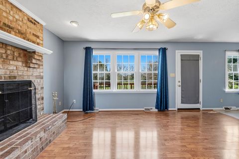 Tiny photo for 1075 Charmin Drive, Forest, VA 24551 (MLS # 365256)