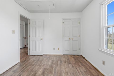 Tiny photo for 1075 Charmin Drive, Forest, VA 24551 (MLS # 365256)