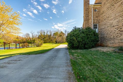 Tiny photo for 1075 Charmin Drive, Forest, VA 24551 (MLS # 365256)