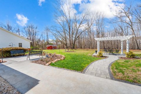 Tiny photo for 1765 Winesap Road, Madison Heights, VA 24572 (MLS # 364994)