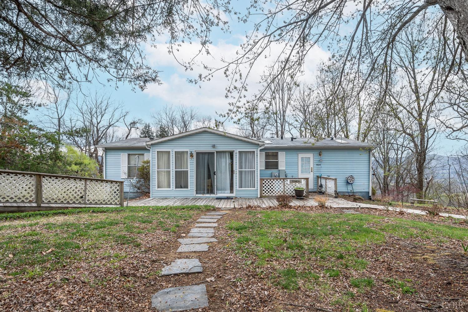 4404 Murray Hollow Road, Thaxton, Virginia image 4