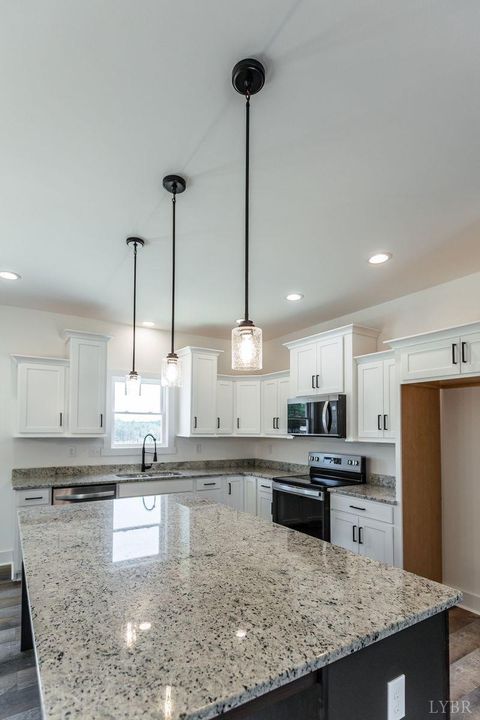 Tiny photo for 9740 Oakville Road, Appomattox, VA 24553 (MLS # 366787)