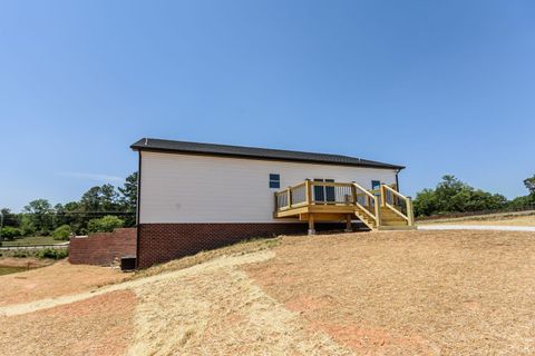 Tiny photo for 9740 Oakville Road, Appomattox, VA 24553 (MLS # 366787)