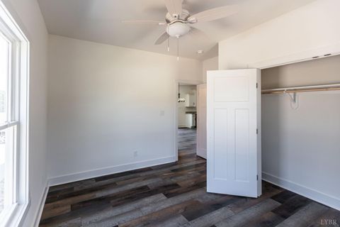 Tiny photo for 9740 Oakville Road, Appomattox, VA 24553 (MLS # 366787)