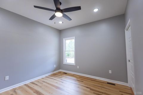Tiny photo for 16519 Richmond Hwy, Pamplin, VA 23958 (MLS # 366111)