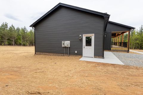 Tiny photo for 16519 Richmond Hwy, Pamplin, VA 23958 (MLS # 366111)