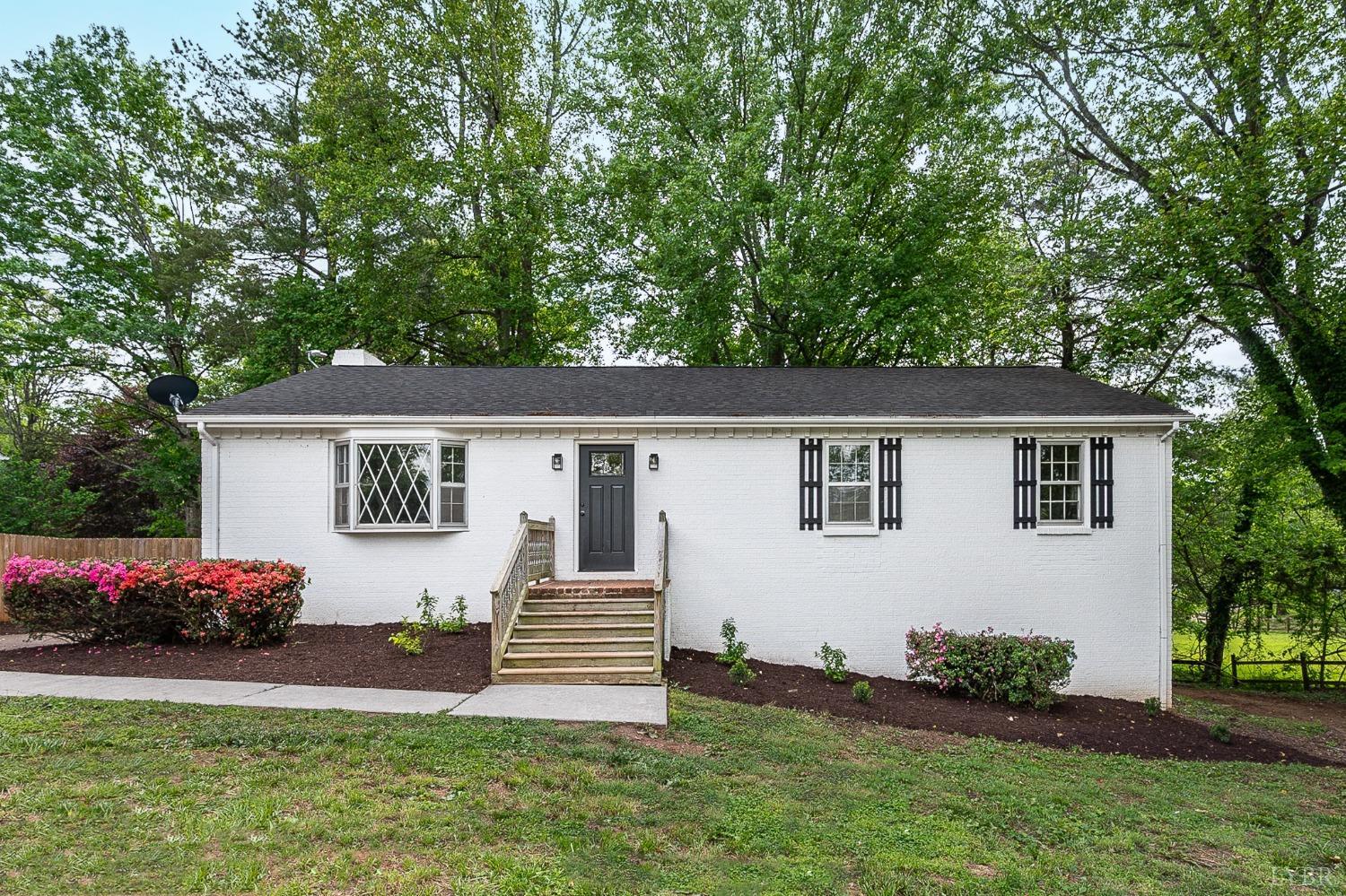 1210 Hawkins Mill Road, Forest, Virginia image 2