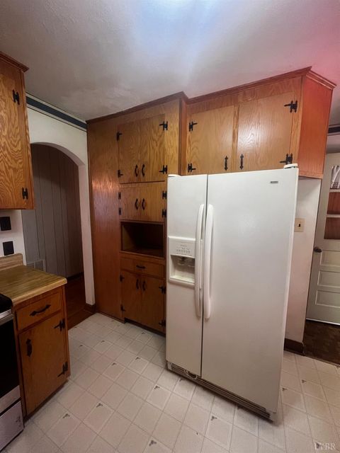 Tiny photo for 397 Epsons Road, Long Island, VA 24569 (MLS # 366605)