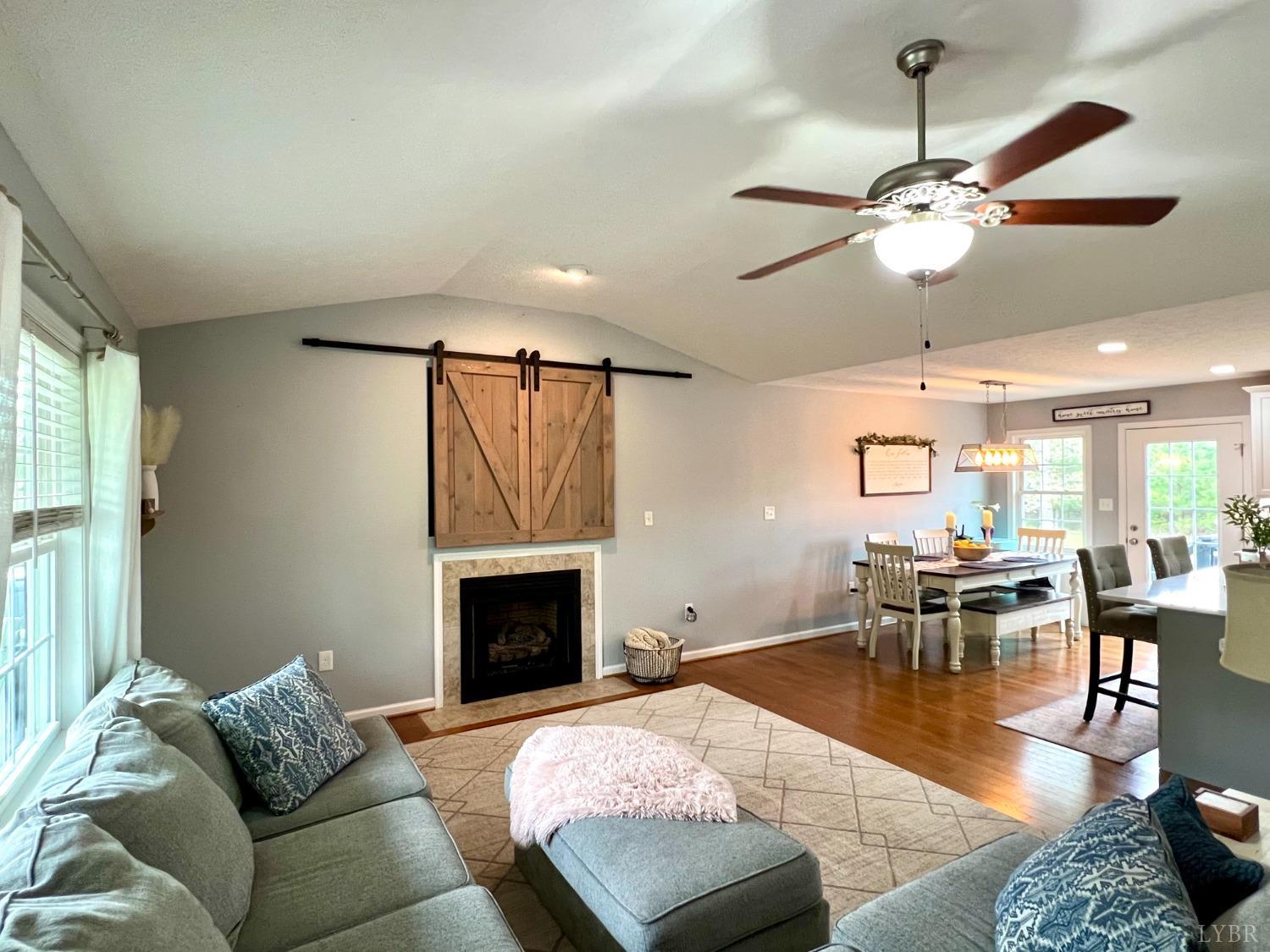 605 Beeks Lane, Spout Spring, Virginia image 8