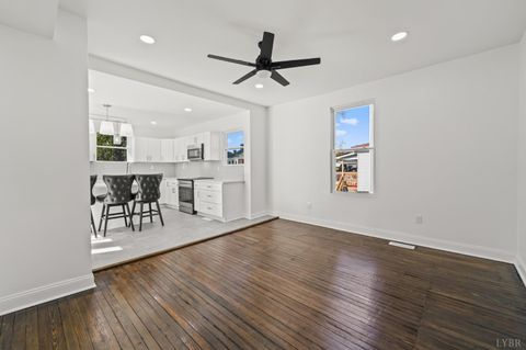 Tiny photo for 1211 Early Street, Lynchburg, VA 24503 (MLS # 362733)