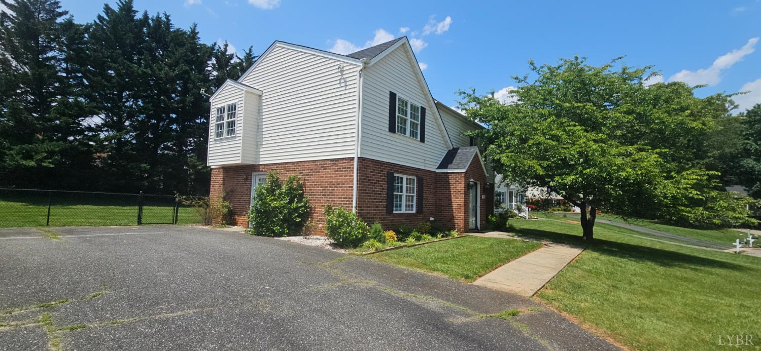511 Bent Oak Court, Lynchburg, Virginia image 4