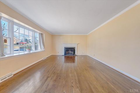 Tiny photo for 1005 Williamsburg Place, Lynchburg, VA 24503 (MLS # 363802)