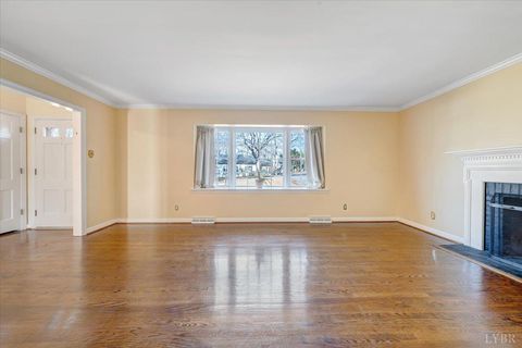 Tiny photo for 1005 Williamsburg Place, Lynchburg, VA 24503 (MLS # 363802)