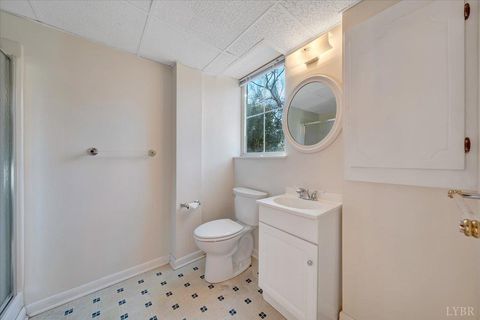 Tiny photo for 1005 Williamsburg Place, Lynchburg, VA 24503 (MLS # 363802)