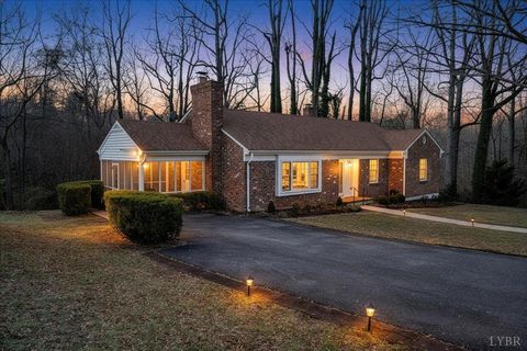 Tiny photo for 1005 Williamsburg Place, Lynchburg, VA 24503 (MLS # 363802)