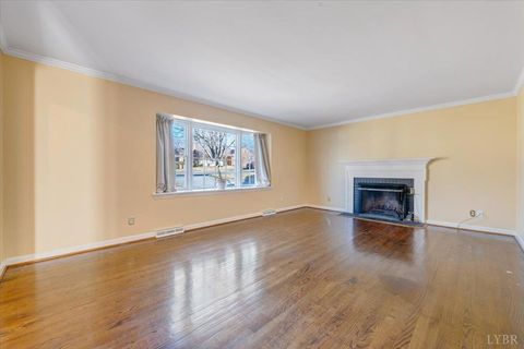 Tiny photo for 1005 Williamsburg Place, Lynchburg, VA 24503 (MLS # 363802)